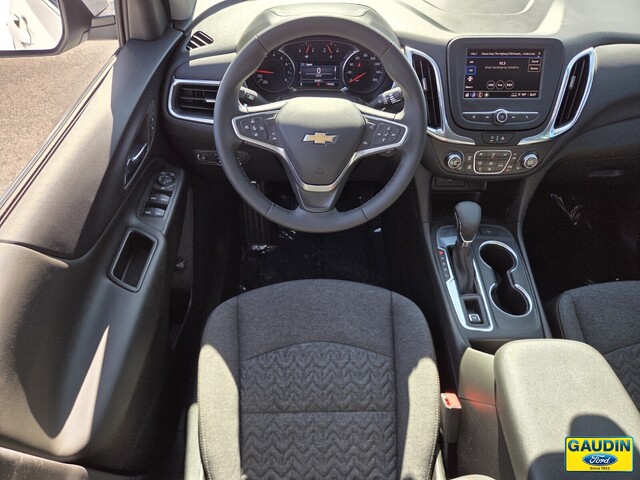 Vehicle image 16 of 25