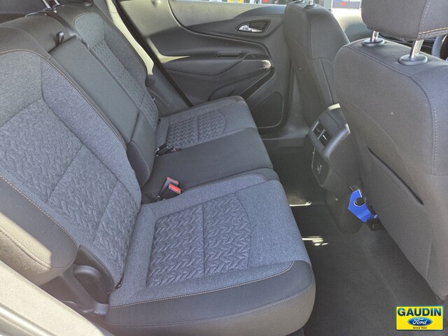 Vehicle image 12 of 25