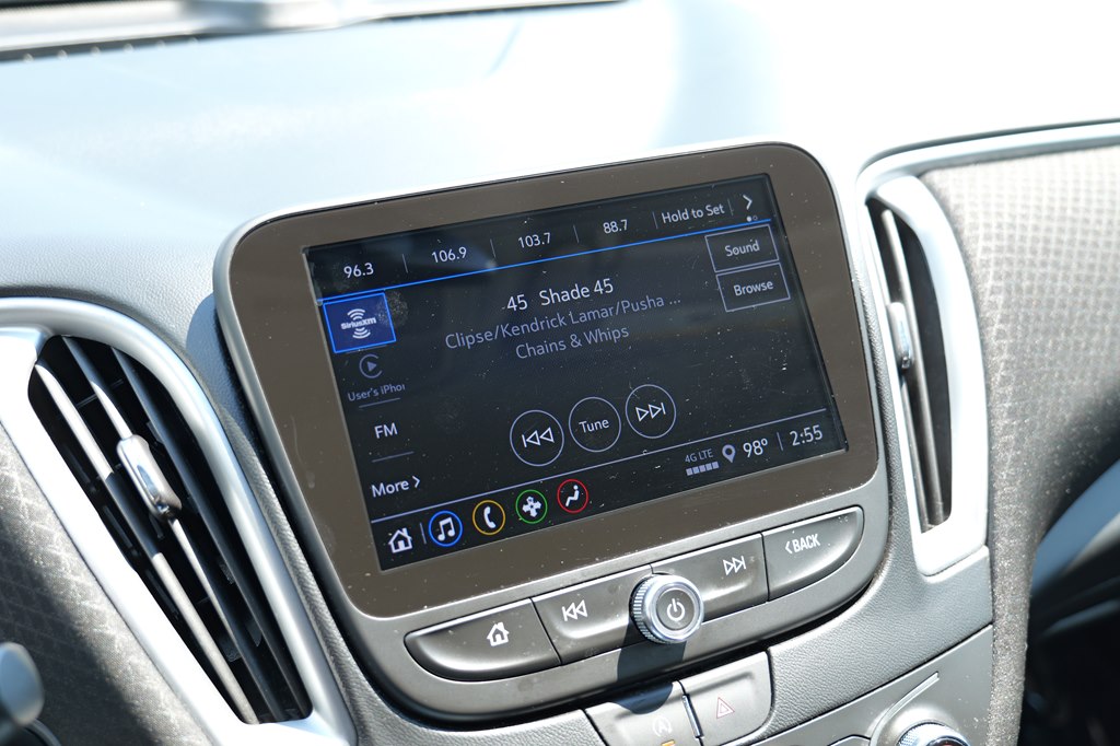 2023 Chevrolet Malibu LT Image 32 of 43