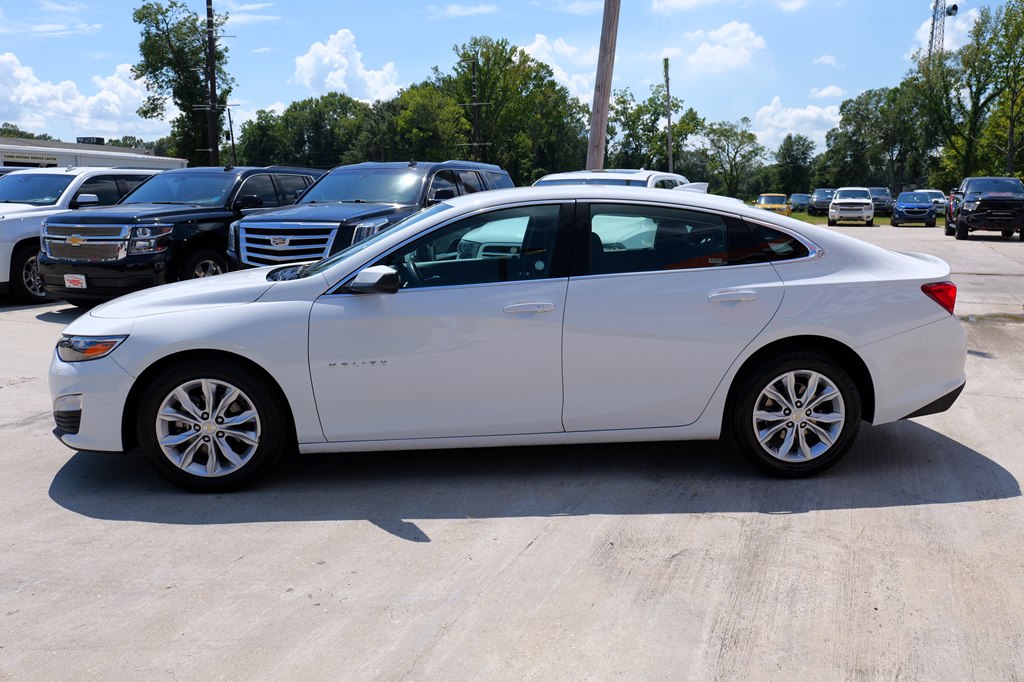 2023 Chevrolet Malibu LT Image 16 of 43