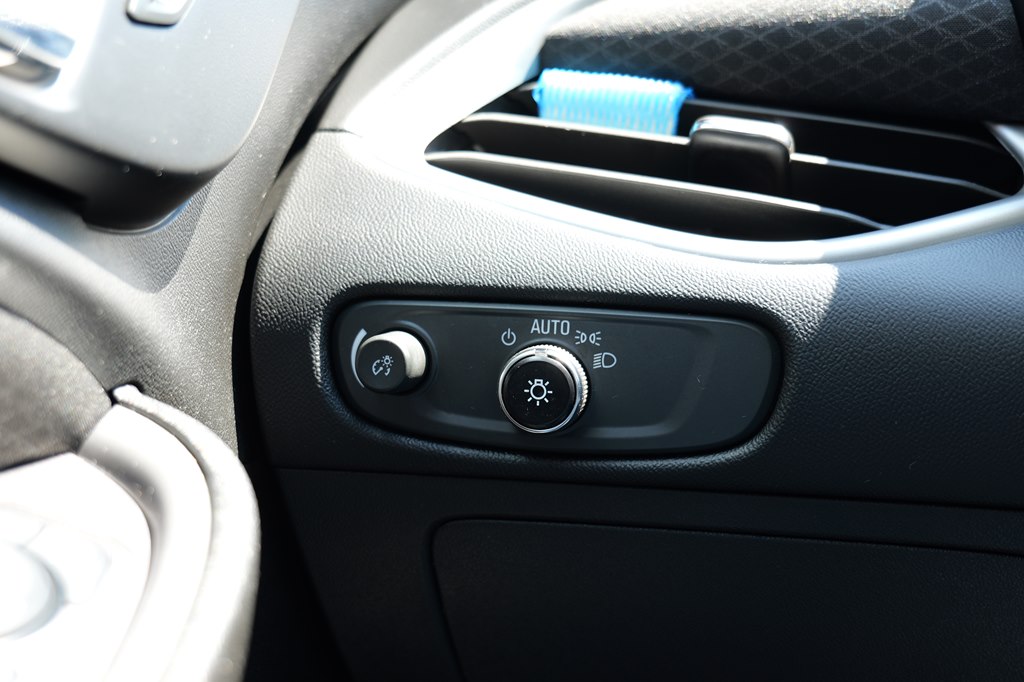 2023 Chevrolet Malibu LT Image 37 of 43