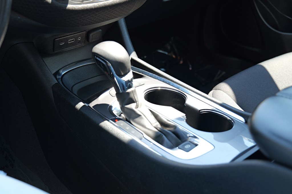 2023 Chevrolet Malibu LT Image 34 of 43