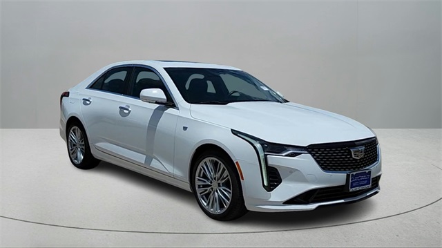 Vehicle image 2 of 43