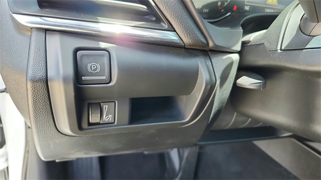 Vehicle image 43 of 43