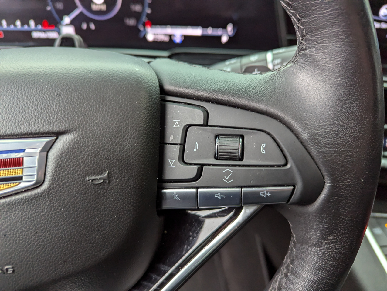 Vehicle image 21 of 56