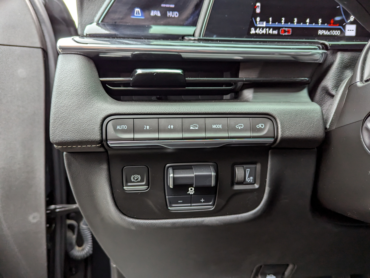 Vehicle image 18 of 56