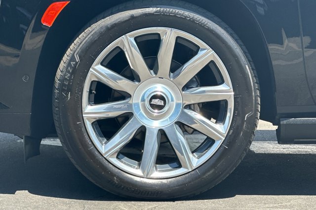 Vehicle image 28 of 31