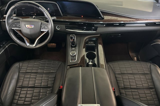 Vehicle image 13 of 31