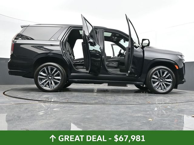 Vehicle image 22 of 77