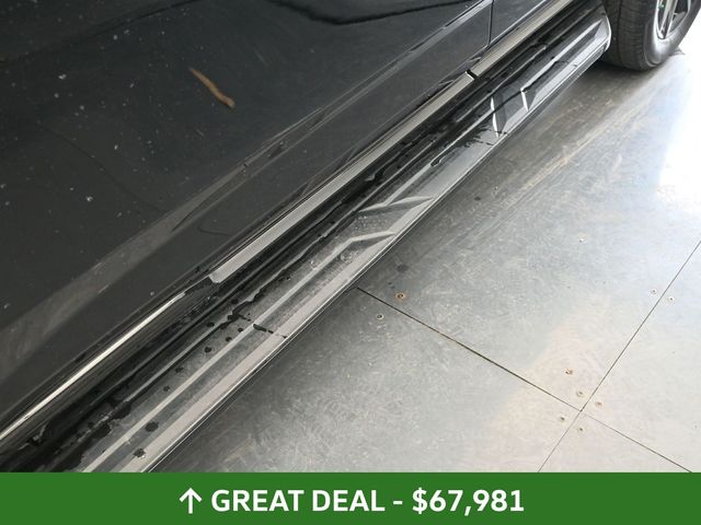 Vehicle image 52 of 77