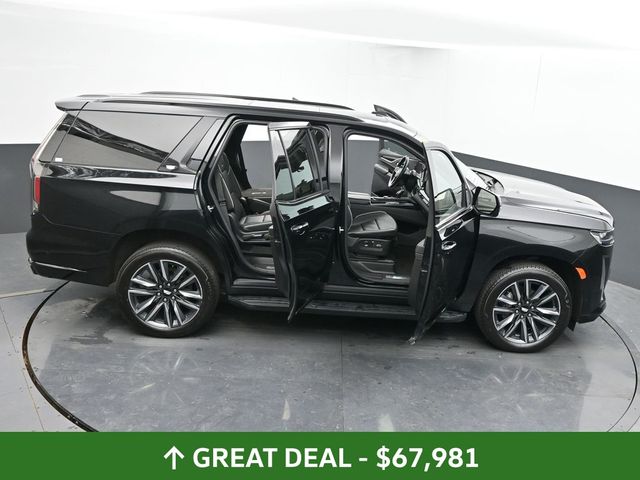 Vehicle image 16 of 77