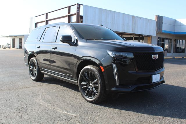 2023 Cadillac Escalade 4WD Sport Image 2 of 49