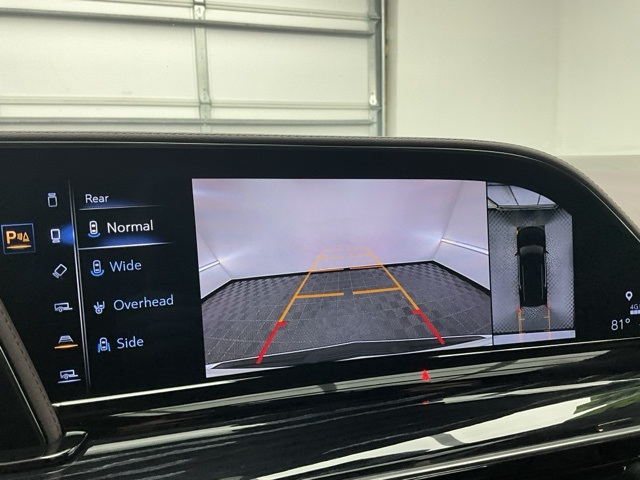 Vehicle image 20 of 33