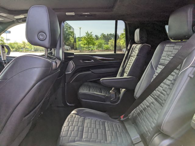 Vehicle image 13 of 26