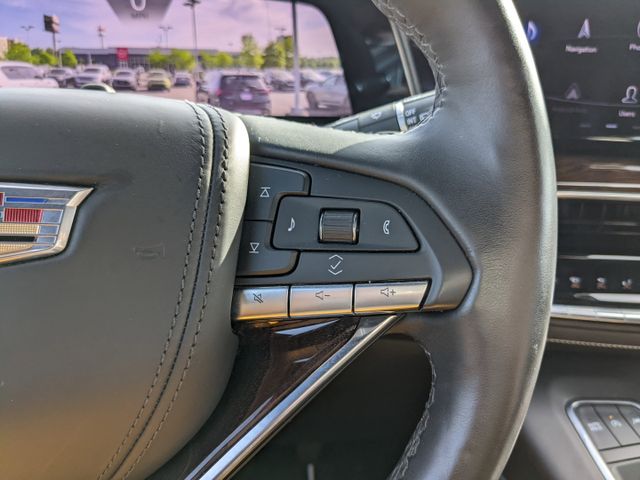 Vehicle image 21 of 26