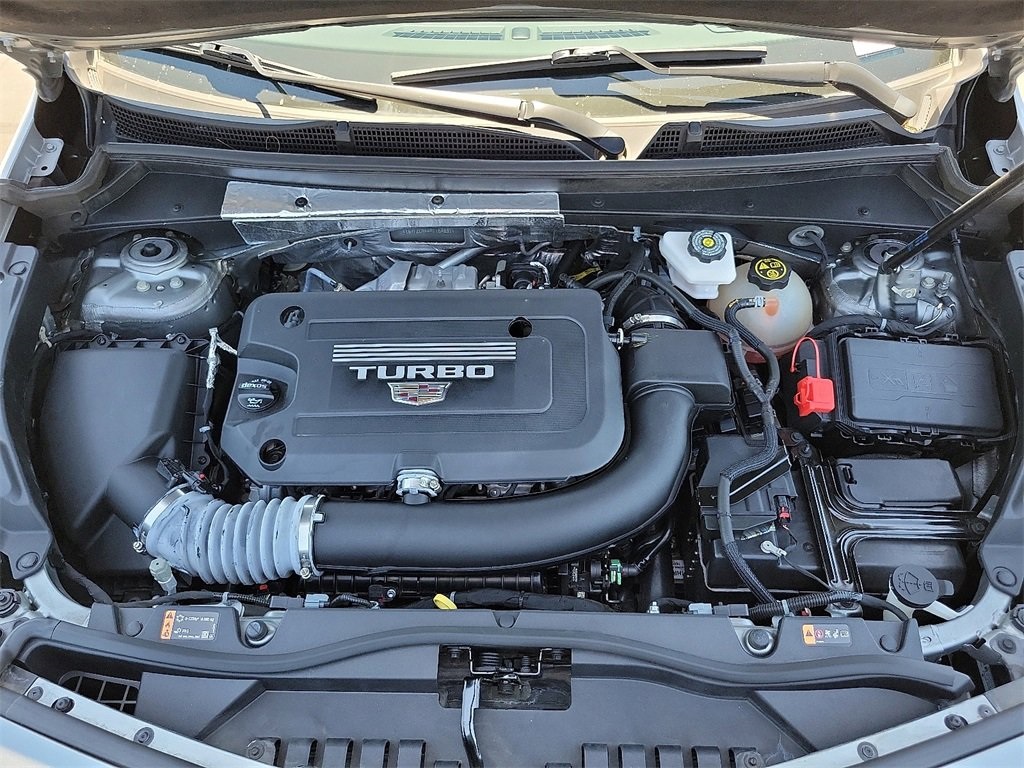 2023 Cadillac XT4 Premium Luxury Image 7 of 31