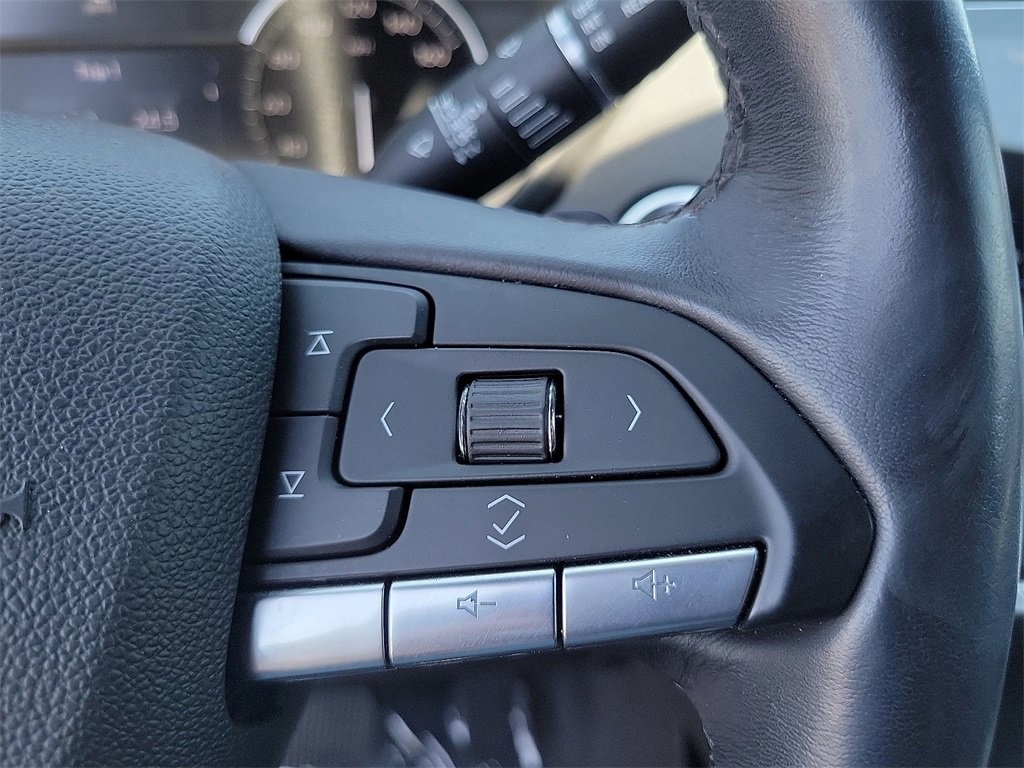 2023 Cadillac XT4 Premium Luxury Image 25 of 31