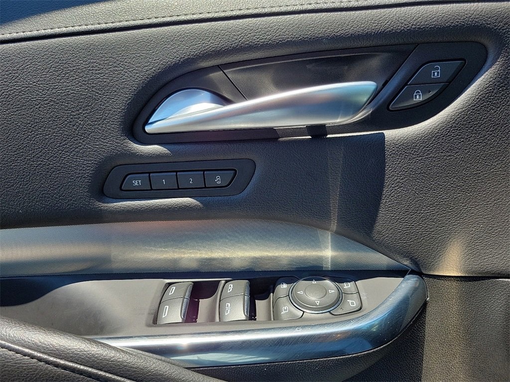 2023 Cadillac XT4 Premium Luxury Image 23 of 31