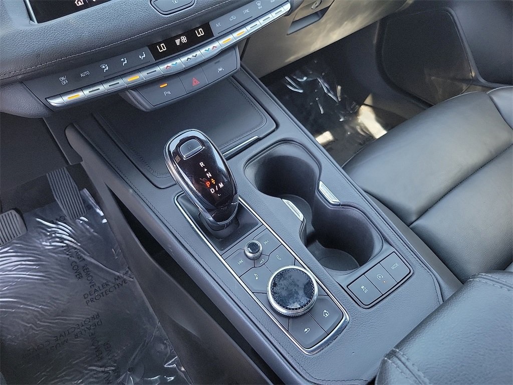 2023 Cadillac XT4 Premium Luxury Image 21 of 31