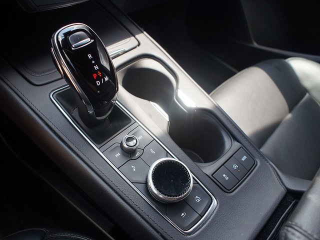 2023 Cadillac XT4 Premium Luxury Image 20 of 27