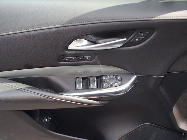 2023 Cadillac XT4 Premium Luxury Image 21 of 27