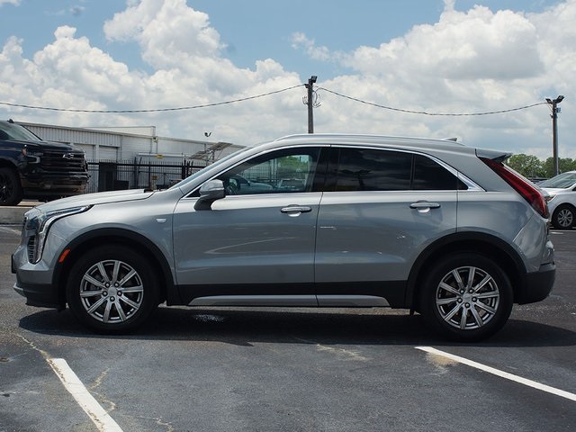 2023 Cadillac XT4 Premium Luxury Image 9 of 27