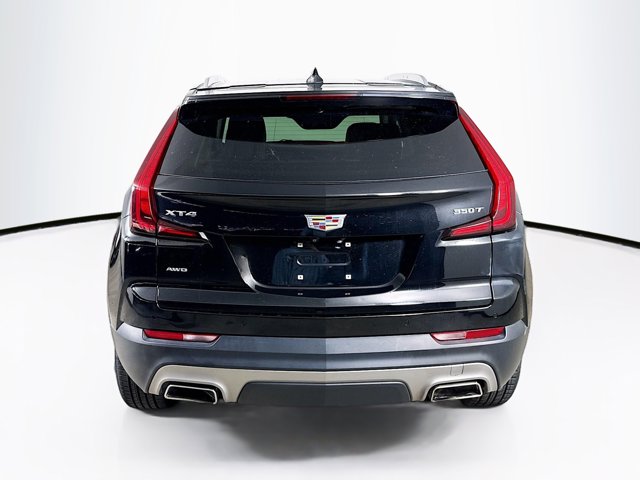 2023 Cadillac XT4 Premium Luxury Image 6 of 32