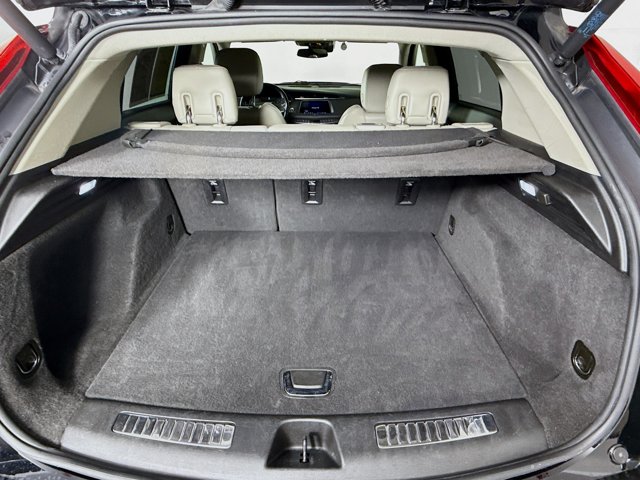 2023 Cadillac XT4 Premium Luxury Image 10 of 32