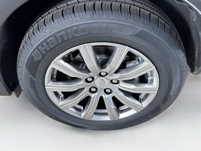 2023 Cadillac XT4 Premium Luxury Image 9 of 32