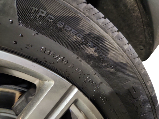 2023 Cadillac XT4 Premium Luxury Image 8 of 25