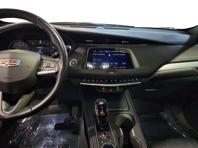 2023 Cadillac XT4 Premium Luxury Image 14 of 25