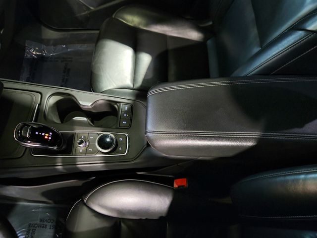 2023 Cadillac XT4 Premium Luxury Image 21 of 25