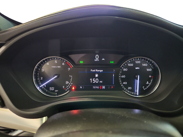 2023 Cadillac XT4 Premium Luxury Image 18 of 25