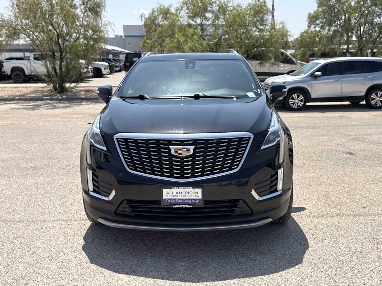2023 Cadillac XT5 Premium Luxury Image 3 of 25