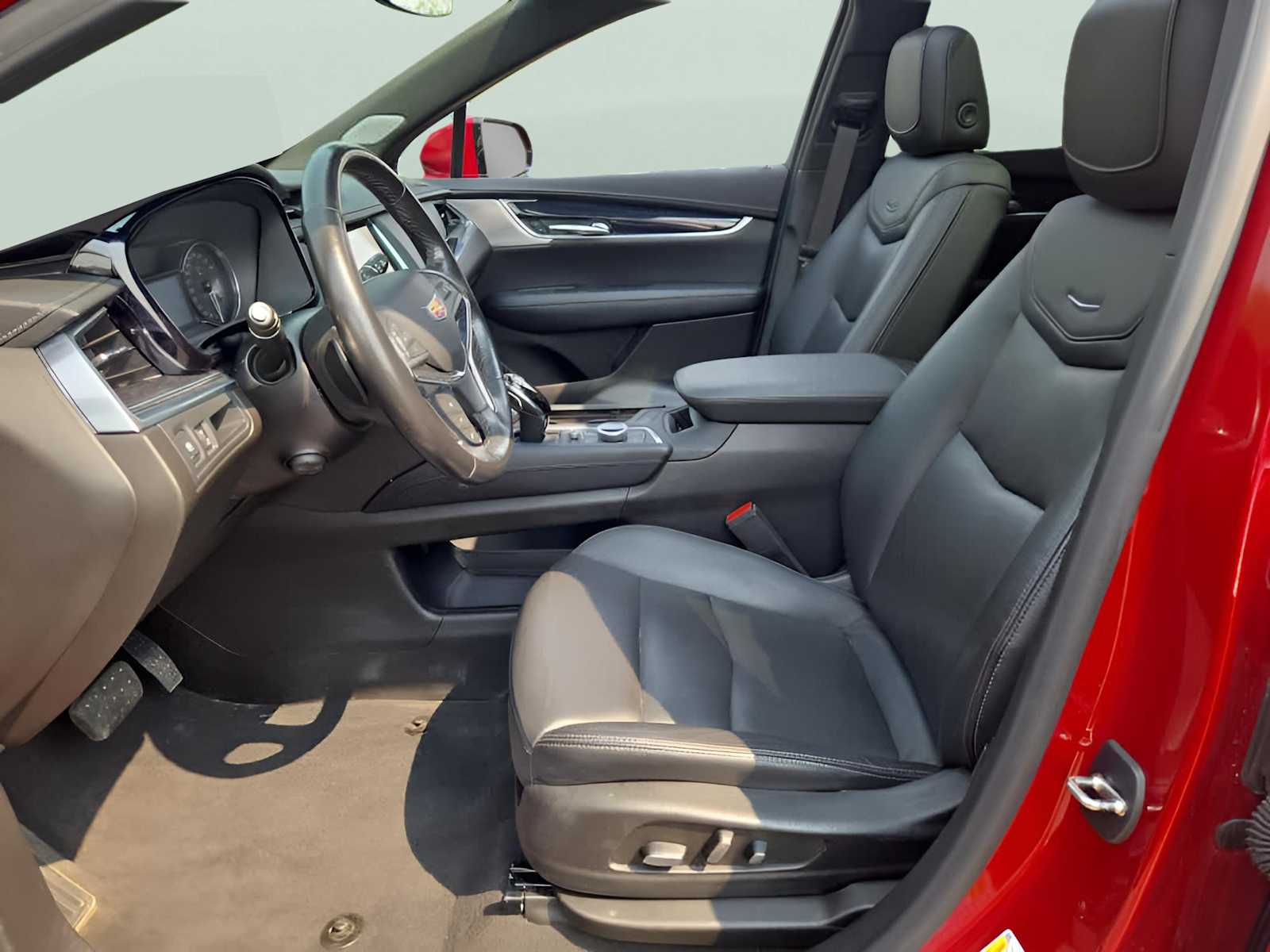 Vehicle image 12 of 43