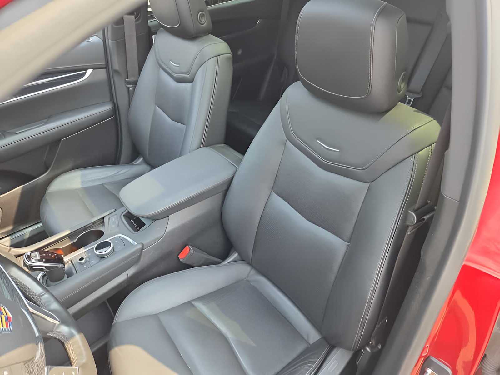 Vehicle image 13 of 43