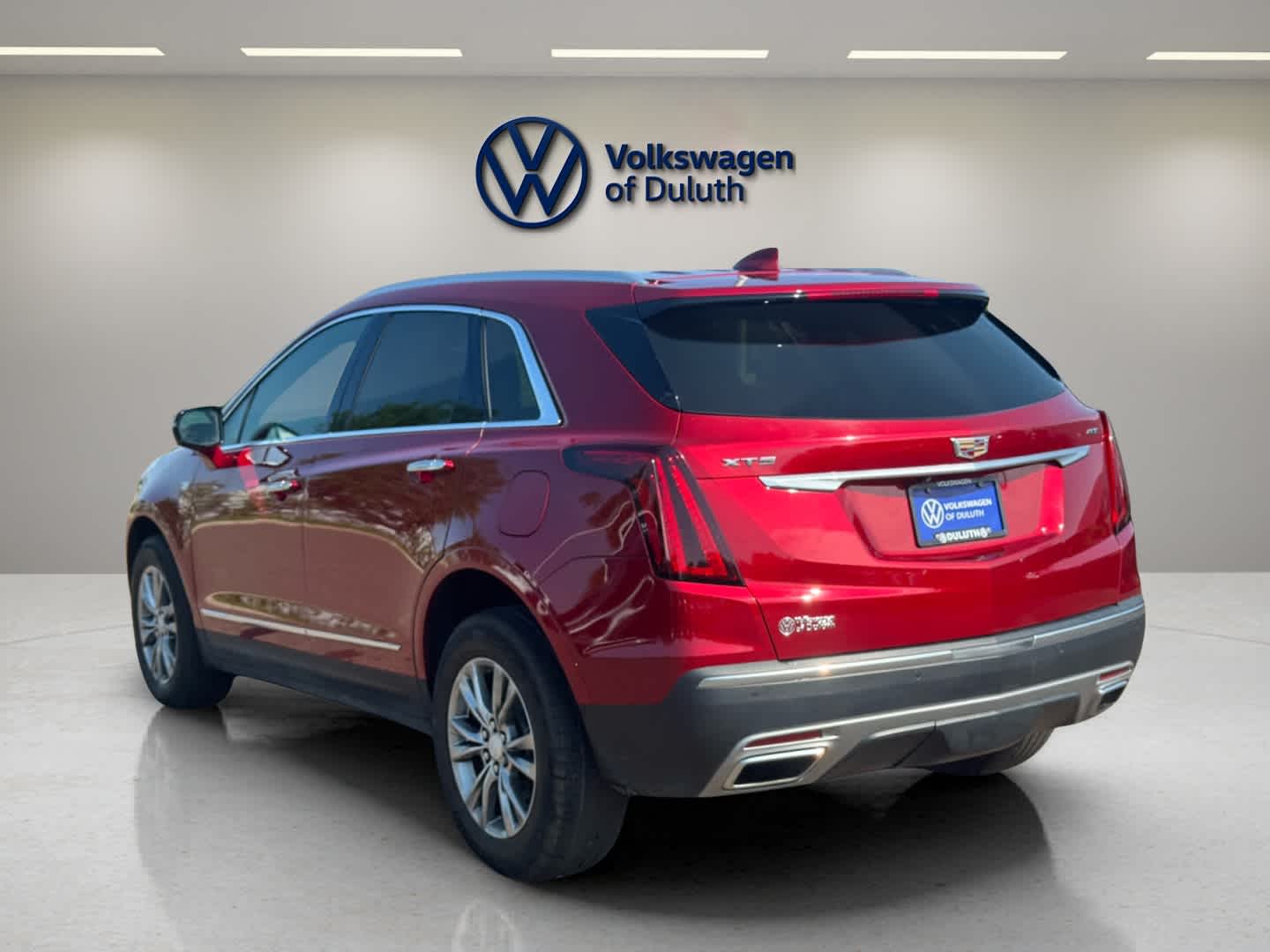 Vehicle image 7 of 43
