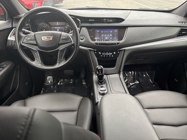 Vehicle image 24 of 31