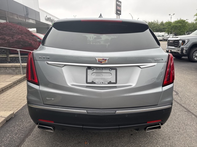 Vehicle image 9 of 31