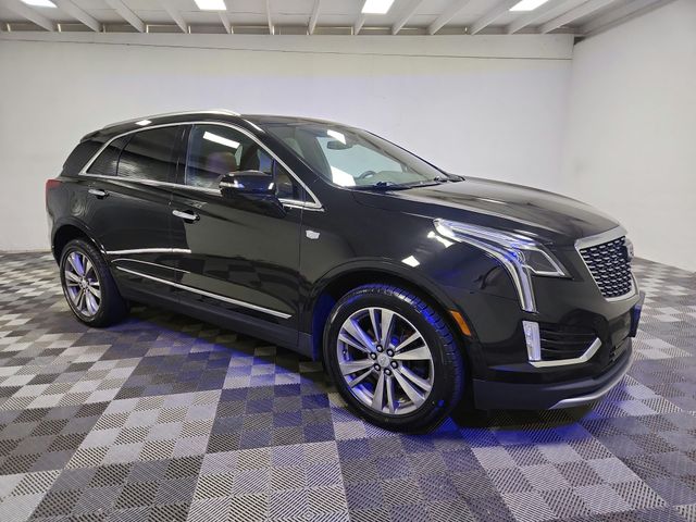 2023 Cadillac XT5 Premium Luxury Image 3 of 26