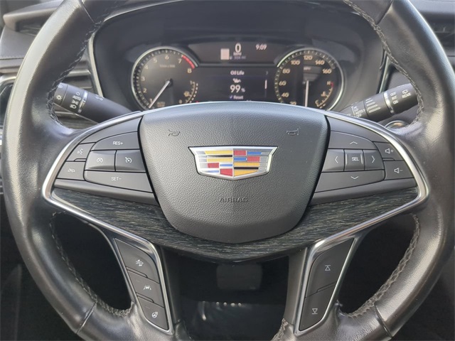 Vehicle image 29 of 33