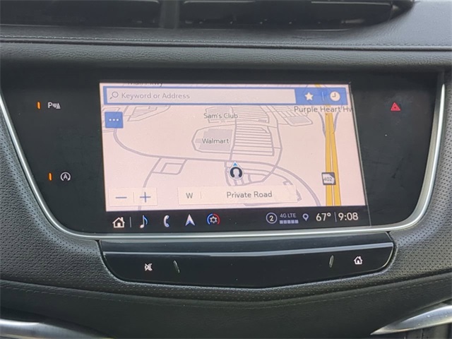 Vehicle image 23 of 33