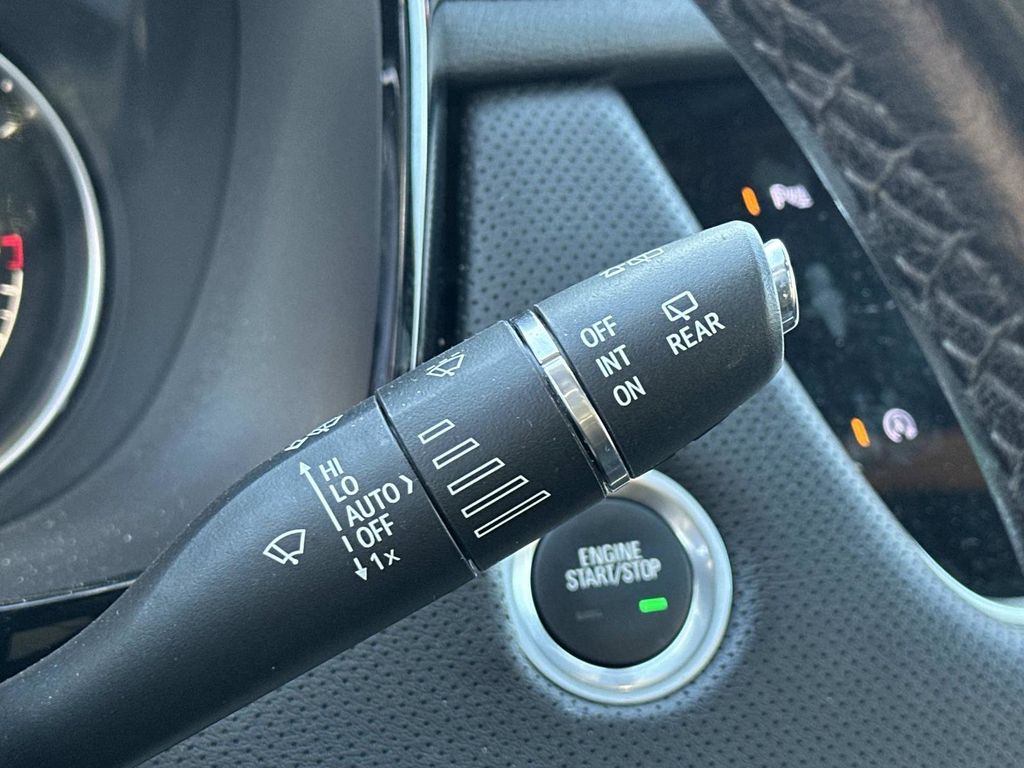 2023 Cadillac XT5 Premium Luxury Image 24 of 30