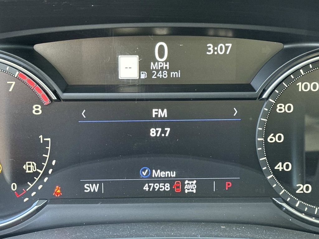 2023 Cadillac XT5 Premium Luxury Image 17 of 30