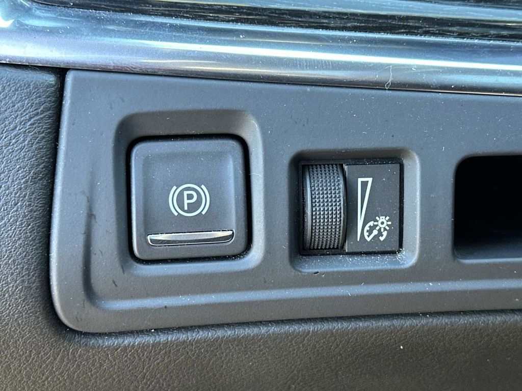 2023 Cadillac XT5 Premium Luxury Image 22 of 30