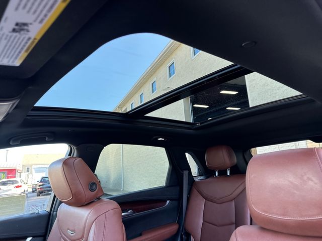 Vehicle image 25 of 30