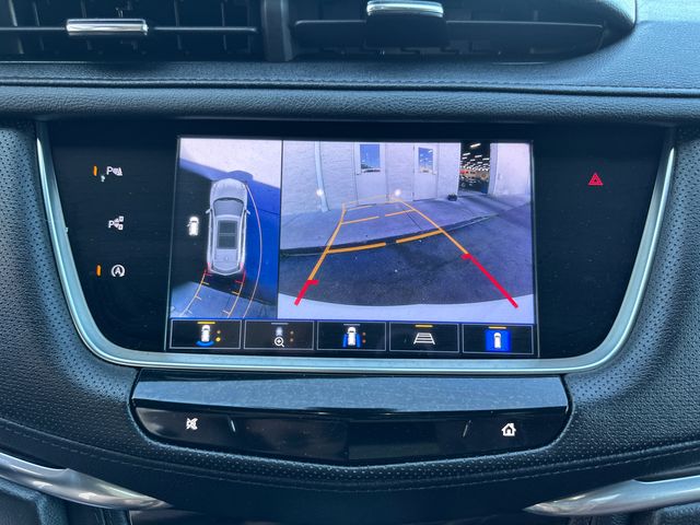 Vehicle image 19 of 30