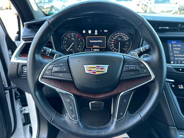 Vehicle image 16 of 30