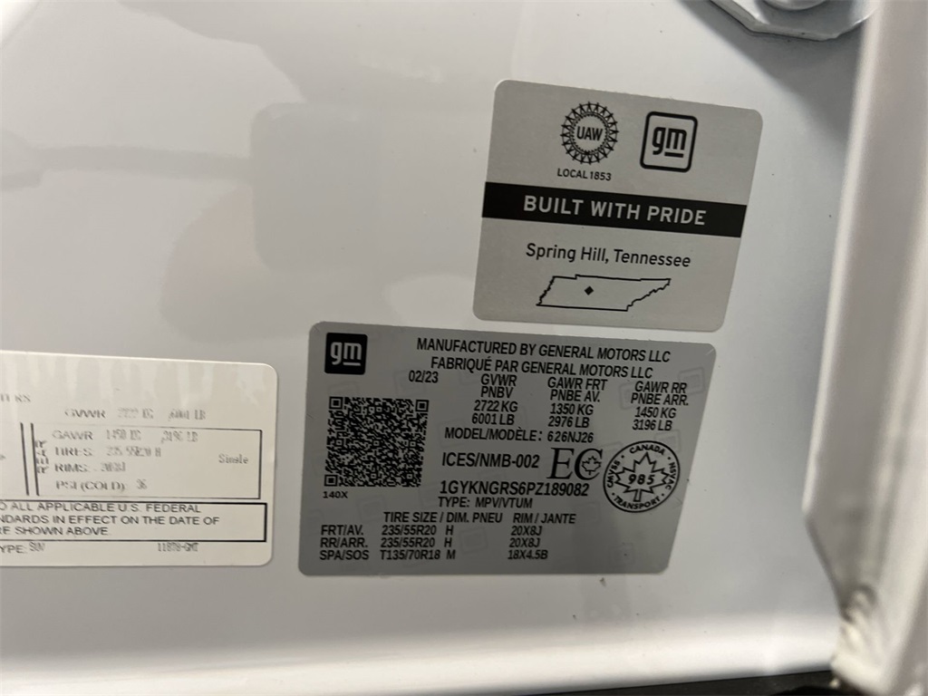 Vehicle image 25 of 33