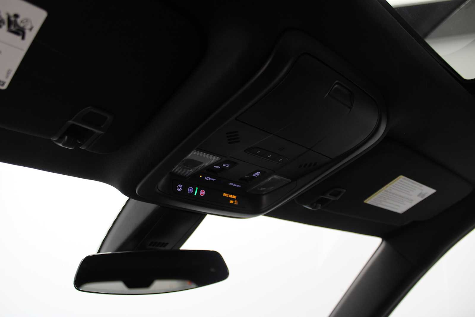 Vehicle image 26 of 46